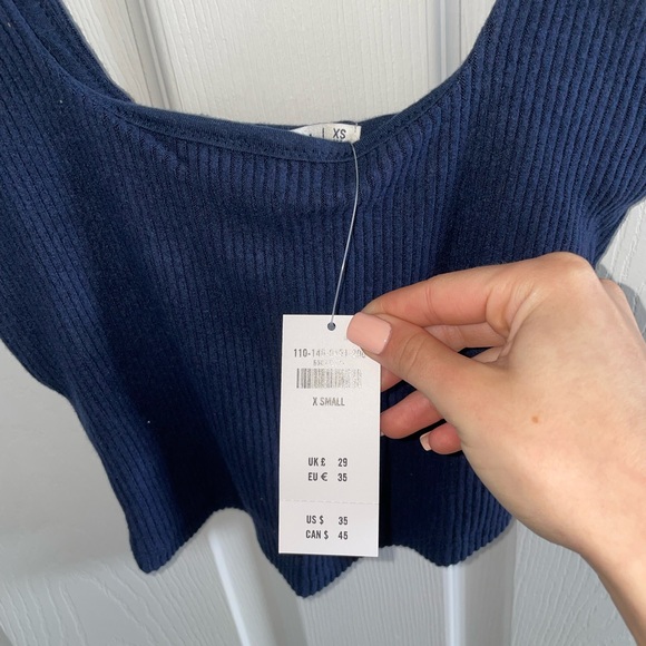 Abercrombie cropped tank - Picture 2 of 3